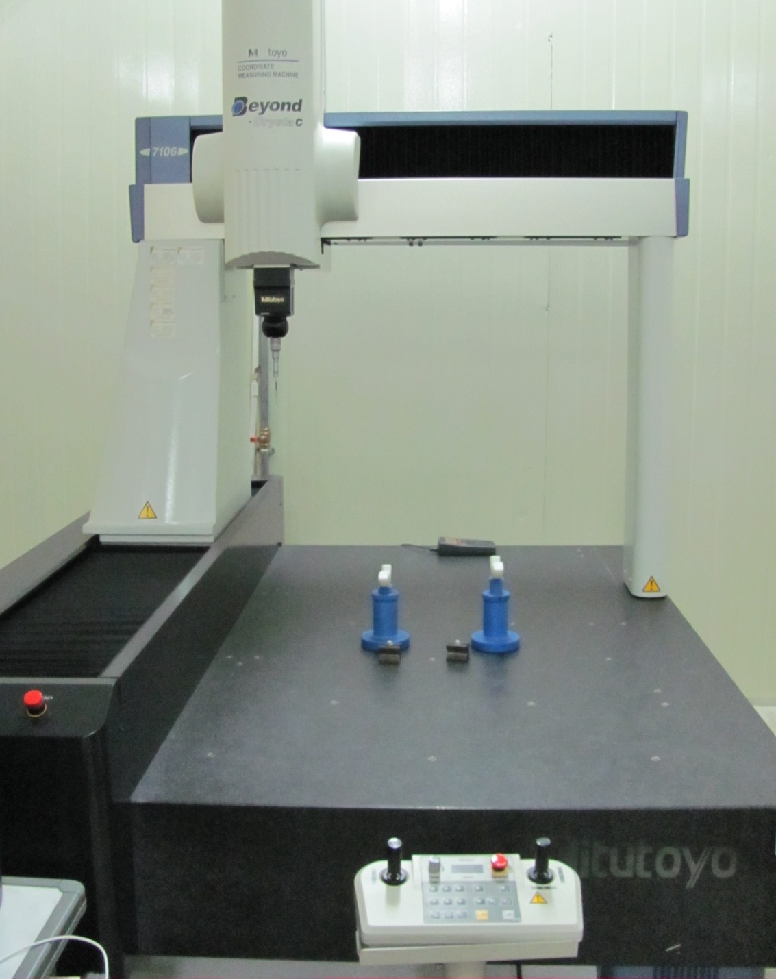 CMM equipment reference photograph